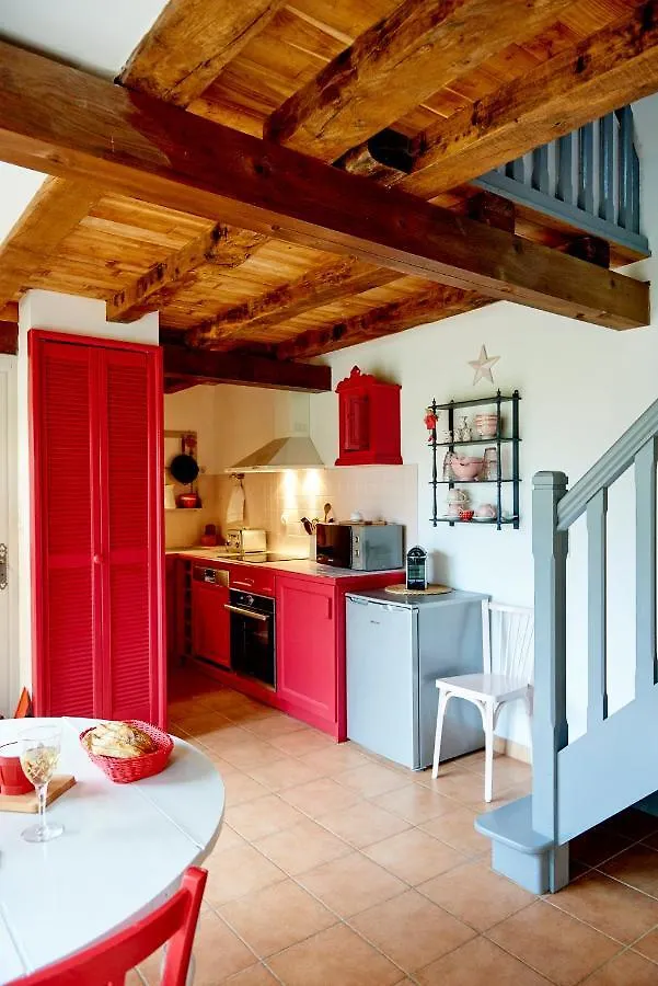 מלון Saint-Quay-Perros Manoir Des Petites Bretonnes